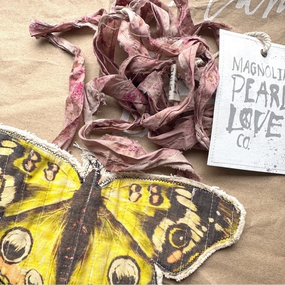 Nwt Magnolia Pearl Mariposa Butterfly Jabot Canary Sold Out Limited Edition - Picture 2 of 8